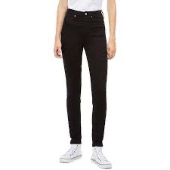 NWT Calvin Klein Skinny Jeans - Picture 2 of 3